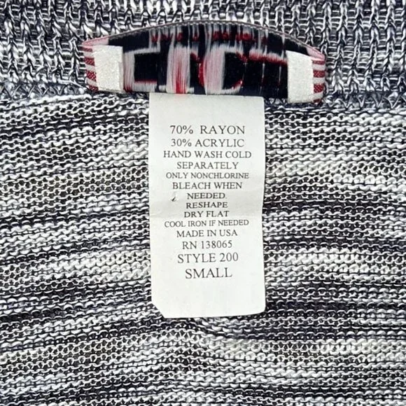 Y2K Vintage Etc... Black White Space Dye Knit Open Front Cropped Cardigan Small - Picture 6 of 6